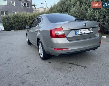 Бежевый Шкода Октавия, объемом двигателя 1.2 л и пробегом 204 тыс. км за 9100 $, фото 10 на Automoto.ua