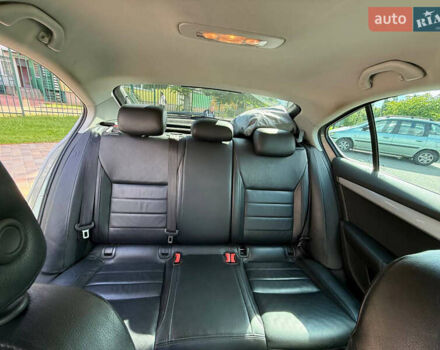 Шкода Октавия 2014 в Киеве на Automoto.ua Бежевый Шкода Октавия, объемом двигателя 1.6 л и пробегом 297 тыс. км за 11000 $, фото 9 на Automoto.ua