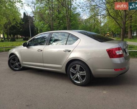 Бежевый Шкода Октавия, объемом двигателя 1.6 л и пробегом 262 тыс. км за 11500 $, фото 2 на Automoto.ua