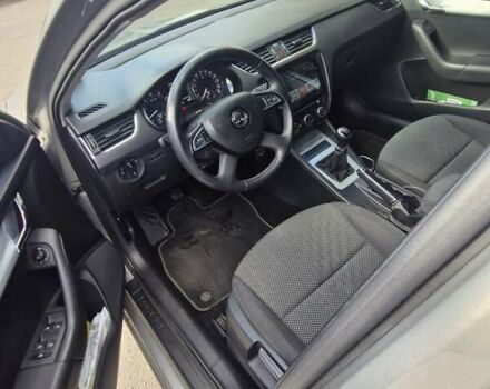 Бежевый Шкода Октавия, объемом двигателя 1.4 л и пробегом 224 тыс. км за 9450 $, фото 4 на Automoto.ua