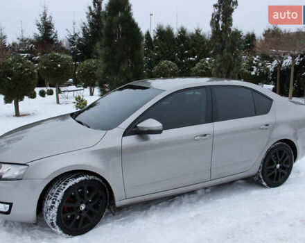 Бежевий Шкода Октавія, об'ємом двигуна 1.8 л та пробігом 230 тис. км за 9919 $, фото 30 на Automoto.ua