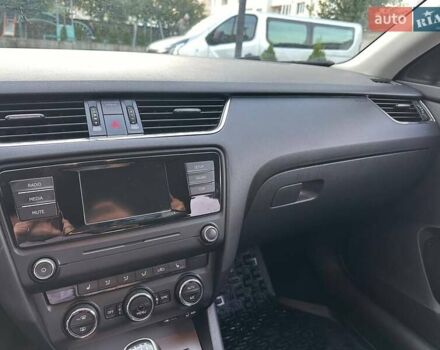 Шкода Октавия 2015 в Львове на Automoto.ua Бежевый Шкода Октавия, объемом двигателя 1.4 л и пробегом 191 тыс. км за 10400 $, фото 8 на Automoto.ua