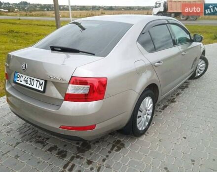 Бежевий Шкода Октавія, об'ємом двигуна 1.6 л та пробігом 160 тис. км за 9450 $, фото 7 на Automoto.ua