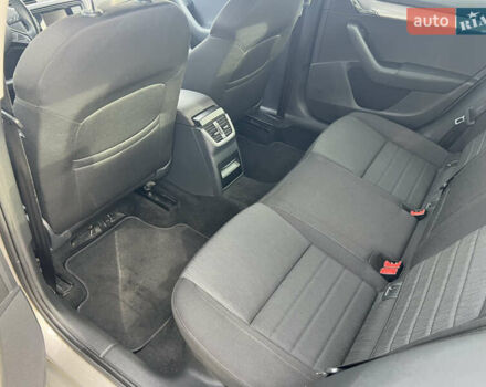 Бежевый Шкода Октавия, объемом двигателя 1.8 л и пробегом 231 тыс. км за 10900 $, фото 10 на Automoto.ua