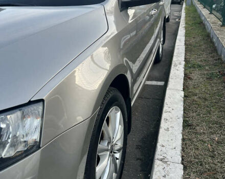 Бежевый Шкода Октавия, объемом двигателя 1.8 л и пробегом 231 тыс. км за 10900 $, фото 49 на Automoto.ua