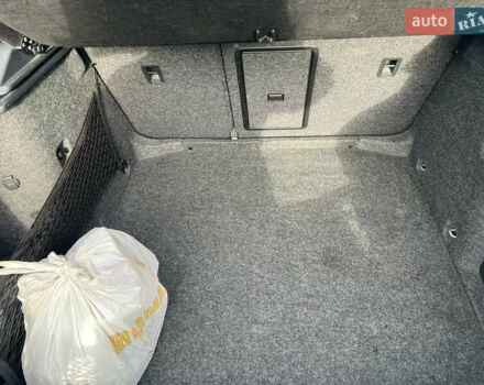 Бежевый Шкода Октавия, объемом двигателя 1.8 л и пробегом 231 тыс. км за 10900 $, фото 9 на Automoto.ua