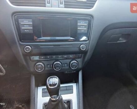 Шкода Октавия 2016 в Львове на Automoto.ua Бежевый Шкода Октавия, объемом двигателя 1.4 л и пробегом 387 тыс. км за 8500 $, фото 12 на Automoto.ua
