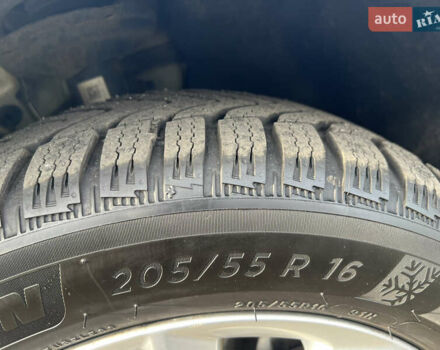 Бежевый Шкода Октавия, объемом двигателя 1.8 л и пробегом 231 тыс. км за 10900 $, фото 27 на Automoto.ua