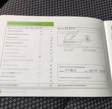 Бежевый Шкода Октавия, объемом двигателя 1.6 л и пробегом 49 тыс. км за 15100 $, фото 21 на Automoto.ua