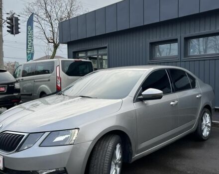 Бежевый Шкода Октавия, объемом двигателя 1.4 л и пробегом 137 тыс. км за 12600 $, фото 1 на Automoto.ua