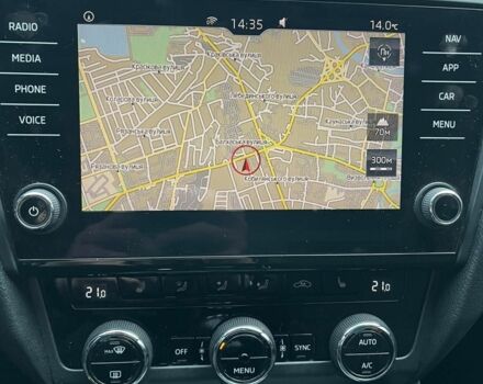 Бежевый Шкода Октавия, объемом двигателя 1.4 л и пробегом 137 тыс. км за 12600 $, фото 12 на Automoto.ua