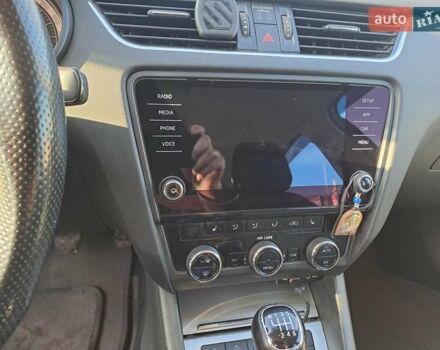 Бежевый Шкода Октавия, объемом двигателя 1.4 л и пробегом 57 тыс. км за 15500 $, фото 12 на Automoto.ua