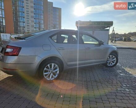 Бежевый Шкода Октавия, объемом двигателя 1.4 л и пробегом 57 тыс. км за 15500 $, фото 3 на Automoto.ua