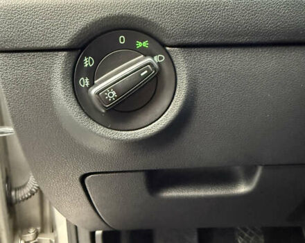 Бежевый Шкода Октавия, объемом двигателя 2 л и пробегом 105 тыс. км за 16950 $, фото 46 на Automoto.ua