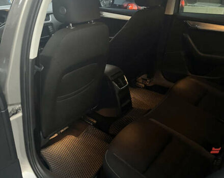 Бежевий Шкода Октавія, об'ємом двигуна 1.4 л та пробігом 160 тис. км за 12000 $, фото 9 на Automoto.ua