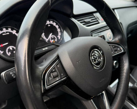 Бежевый Шкода Октавия, объемом двигателя 2 л и пробегом 105 тыс. км за 16950 $, фото 48 на Automoto.ua