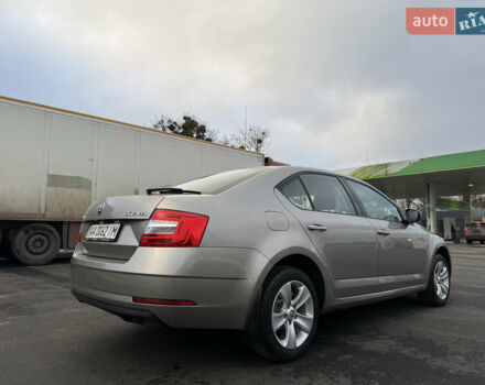 Бежевый Шкода Октавия, объемом двигателя 2 л и пробегом 105 тыс. км за 16950 $, фото 14 на Automoto.ua