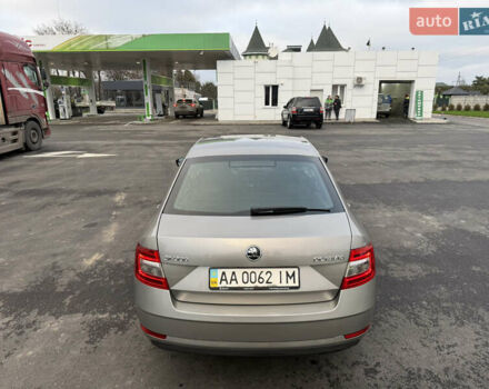 Бежевый Шкода Октавия, объемом двигателя 2 л и пробегом 105 тыс. км за 16950 $, фото 16 на Automoto.ua