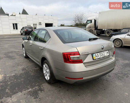 Бежевый Шкода Октавия, объемом двигателя 2 л и пробегом 105 тыс. км за 16950 $, фото 18 на Automoto.ua