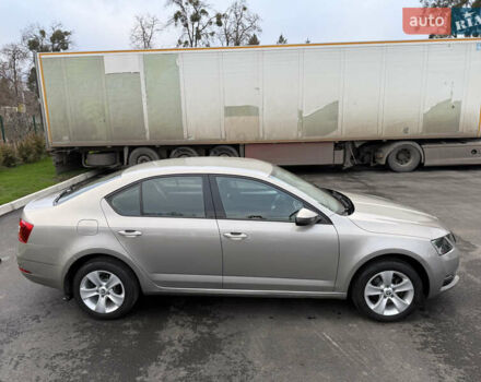 Бежевый Шкода Октавия, объемом двигателя 2 л и пробегом 105 тыс. км за 16950 $, фото 10 на Automoto.ua