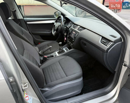 Бежевый Шкода Октавия, объемом двигателя 2 л и пробегом 105 тыс. км за 16950 $, фото 73 на Automoto.ua