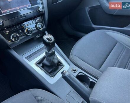 Бежевый Шкода Октавия, объемом двигателя 1.97 л и пробегом 105 тыс. км за 14490 $, фото 16 на Automoto.ua