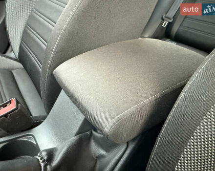 Бежевый Шкода Октавия, объемом двигателя 2 л и пробегом 105 тыс. км за 16950 $, фото 56 на Automoto.ua