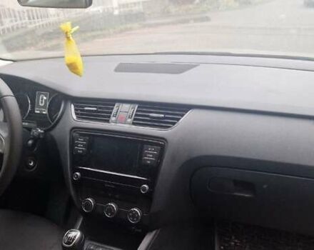 Бежевый Шкода Октавия, объемом двигателя 1.4 л и пробегом 146 тыс. км за 13400 $, фото 2 на Automoto.ua