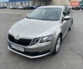 Бежевый Шкода Октавия, объемом двигателя 1.8 л и пробегом 225 тыс. км за 12500 $, фото 2 на Automoto.ua