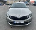 Бежевый Шкода Октавия, объемом двигателя 1.8 л и пробегом 225 тыс. км за 12500 $, фото 4 на Automoto.ua