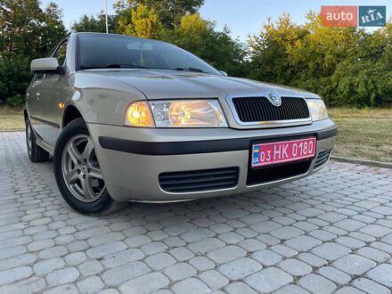 Бежевий Шкода Октавія, об'ємом двигуна 1.6 л та пробігом 207 тис. км за 5299 $, фото 1 на Automoto.ua