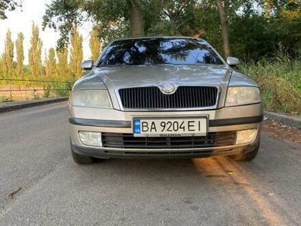 Шкода Октавия 2004 в Кропивницком (Кировограде) на Automoto.ua Бежевый Шкода Октавия, объемом двигателя 1.6 л и пробегом 345 тыс. км за 5500 $, фото 1 на Automoto.ua