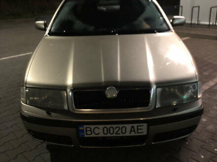 Бежевый Шкода Октавия, объемом двигателя 1.9 л и пробегом 593 тыс. км за 4800 $, фото 1 на Automoto.ua