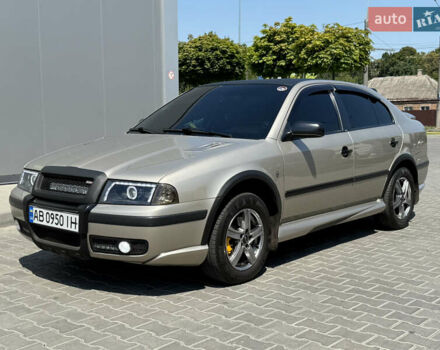 Бежевый Шкода Октавия, объемом двигателя 2 л и пробегом 125 тыс. км за 8500 $, фото 1 на Automoto.ua