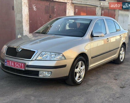 Бежевий Шкода Октавія, об'ємом двигуна 0 л та пробігом 235 тис. км за 6650 $, фото 1 на Automoto.ua