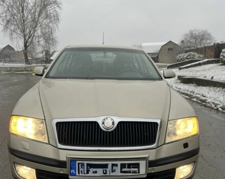 Бежевый Шкода Октавия, объемом двигателя 2 л и пробегом 242 тыс. км за 2599 $, фото 1 на Automoto.ua