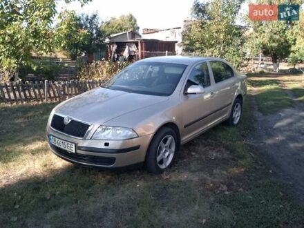Бежевий Шкода Октавія, об'ємом двигуна 1.6 л та пробігом 390 тис. км за 4800 $, фото 1 на Automoto.ua