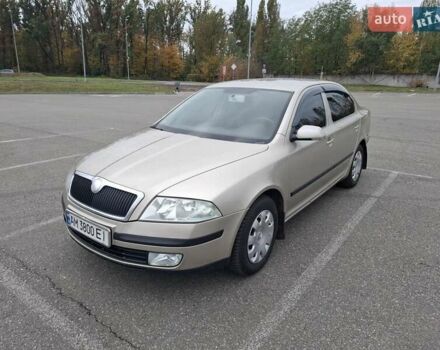 Шкода Октавия 2005 в Малине на Automoto.ua Бежевый Шкода Октавия, объемом двигателя 1.6 л и пробегом 324 тыс. км за 6900 $, фото 1 на Automoto.ua