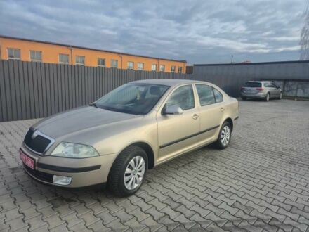 Бежевий Шкода Октавія, об'ємом двигуна 1.6 л та пробігом 212 тис. км за 5999 $, фото 1 на Automoto.ua