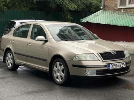 Шкода Октавия 2005 в Лозовой на Automoto.ua Бежевый Шкода Октавия, объемом двигателя 0 л и пробегом 400 тыс. км за 3300 $, фото 1 на Automoto.ua