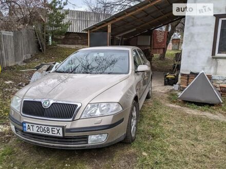 Бежевый Шкода Октавия, объемом двигателя 1.6 л и пробегом 255 тыс. км за 5500 $, фото 1 на Automoto.ua