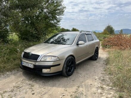 Шкода Октавія 2005 у Тячеве на Automoto.ua Бежевий Шкода Октавія, об'ємом двигуна 1.9 л та пробігом 445 тис. км за 4300 $, фото 1 на Automoto.ua