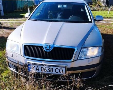 Бежевий Шкода Октавія, об'ємом двигуна 1.6 л та пробігом 245 тис. км за 6000 $, фото 1 на Automoto.ua