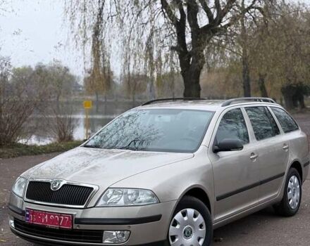 Бежевый Шкода Октавия, объемом двигателя 1.6 л и пробегом 198 тыс. км за 5500 $, фото 1 на Automoto.ua