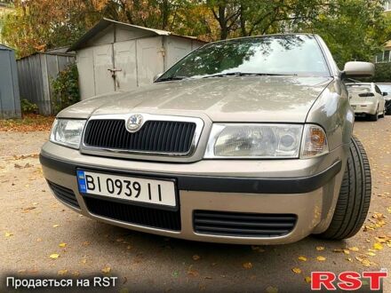 Бежевий Шкода Октавія, об'ємом двигуна 1.6 л та пробігом 135 тис. км за 5700 $, фото 1 на Automoto.ua