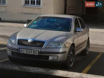 Бежевый Шкода Октавия, объемом двигателя 1.6 л и пробегом 271 тыс. км за 4400 $, фото 1 на Automoto.ua