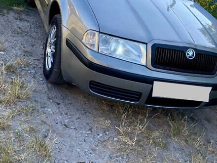 Шкода Октавия 2006 в Черкассах на Automoto.ua Бежевый Шкода Октавия, объемом двигателя 1.6 л и пробегом 260 тыс. км за 6500 $, фото 1 на Automoto.ua