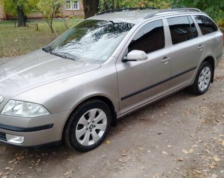 Бежевый Шкода Октавия, объемом двигателя 0 л и пробегом 175 тыс. км за 6399 $, фото 1 на Automoto.ua