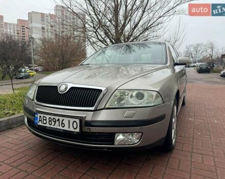 Бежевый Шкода Октавия, объемом двигателя 1.97 л и пробегом 275 тыс. км за 5200 $, фото 1 на Automoto.ua