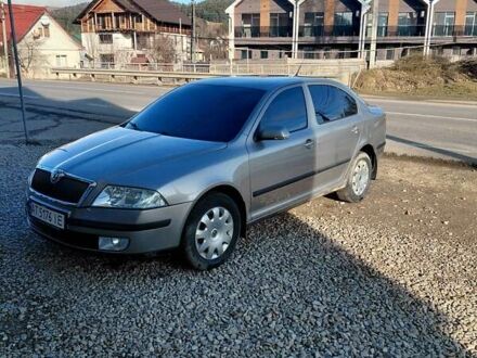 Бежевый Шкода Октавия, объемом двигателя 1.6 л и пробегом 306 тыс. км за 4100 $, фото 1 на Automoto.ua